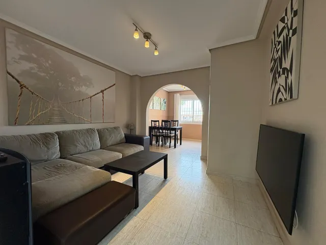 Bungalow de 3 dormitorios y 2 Baños con 2 Terrazas y Piscina en Gran Alacant. — 14
