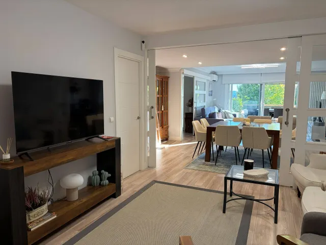 Chalet adosado reformado con 2 terrazas, vistas y eficiencia energética A en Parquelagos — 25