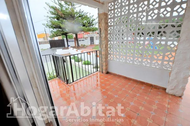 ¡Magnífico chalet! Amplio y lleno de luz, con piscina, terraza, garaje y parcela — 17