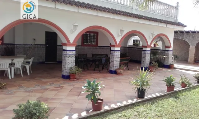 Casa chalet rustica en la zona de Cartuja a 5 mn de jerez — 2