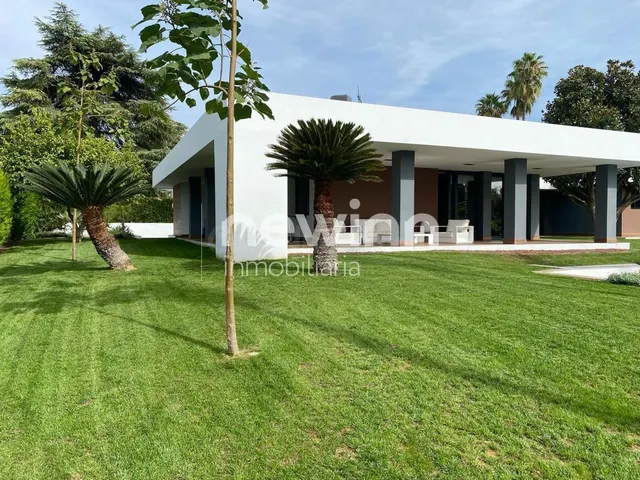 EXCLUSIVO chalet en una planta - foto 2