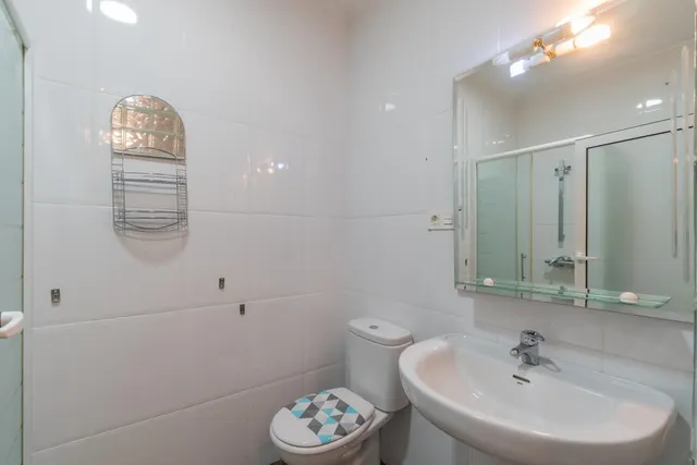 CHALET independiente con piscina privada y parcela de 809 m2 en Torreta Florida — 42