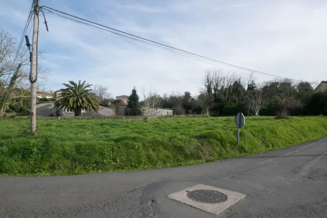 PARCELA DE 721M2 EN BRIBES, CAMBRE — 12