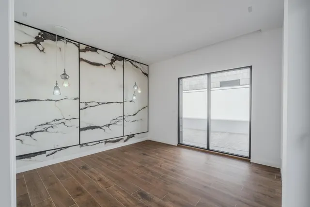 Chalet Pareado de Diseño Vanguardista con Piscina y Máxima Eficiencia Energética en El Bosque — 21