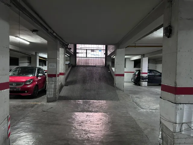 Piso 3 habitaciones 117m² en alquiler - La Raiosa — 41