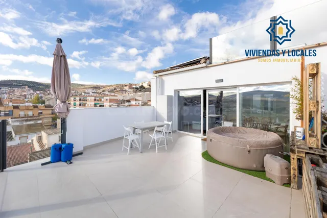 ESPECTACULAR ATICO CON TERRAZA Y MARAVILLOSAS VISTAS EN ALHA