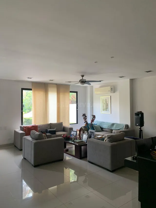 Casa 5 habitaciones 420m² en venta - Zona norte - foto 3