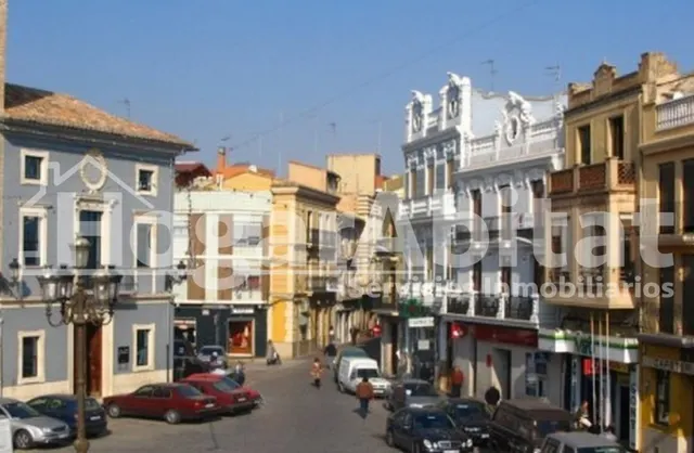 TERRENO URBANO junto Av. Espioca — 28