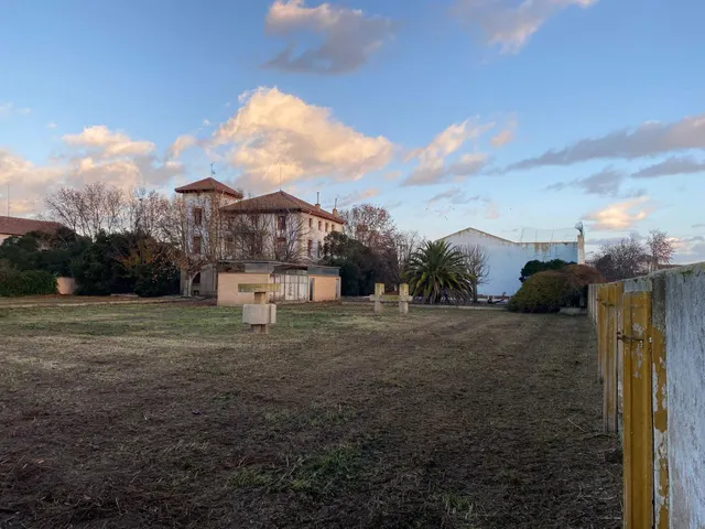 Casa palacio con parcela de 4500 m2 en Peralta — 17