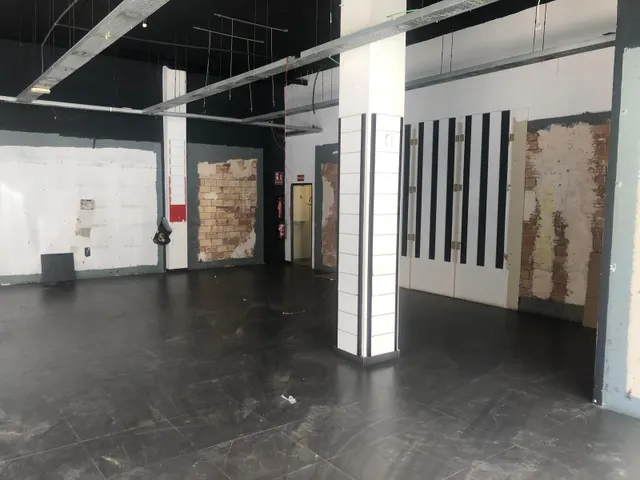 LOCAL COMERCIAL DE 180m2 AL CENTRE DE TORTOSA — 11