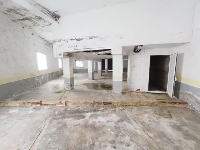 SE VENDE CASA EN OLESA DE BONESVALLS — 37
