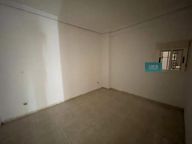 ¡OPORTUNIDAD! Luminoso piso de 3 dorm. con terraza en la zona residencial de Torreblanca — 7