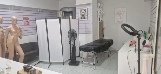 Local Comercial en Venta en Avenida de Alemania, Cáceres - foto 4