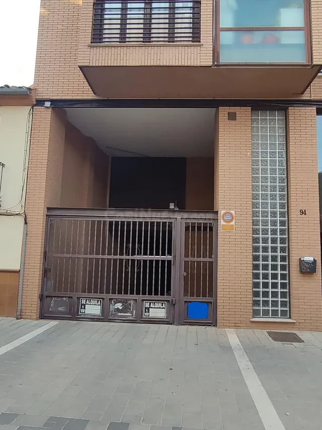 PLAZA DE GARAJE CERRADA CON EXCELENTE ACCESO