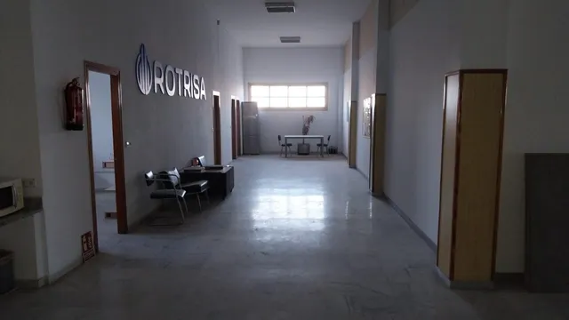 Alquiler complejo industrial ,logistico y comercial en Carreterra Sierra Alhamilla — 9