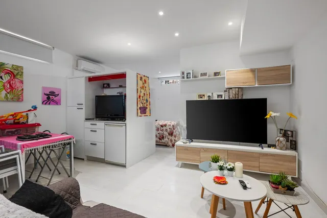 Casa 4 habitaciones 158m² en venta - Aguas Nuevas — 23