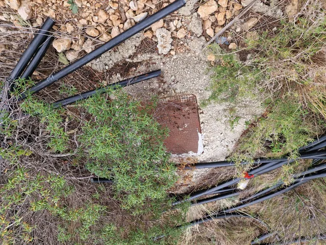 Gran terreno esquinero en centro de Miami Playa — 8