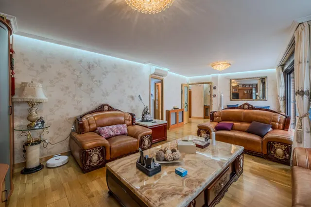 Precioso chalet adosado de cinco dormitorios y tres baños en el PAU de Carabanchel — 7