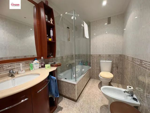 Amplio y Luminoso Piso en San Pedro de la Fuente, Burgos - €355.000 — 20