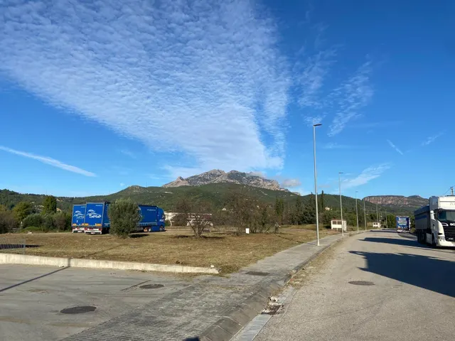 Terreno urbano en Olesa de Montserrat — 11