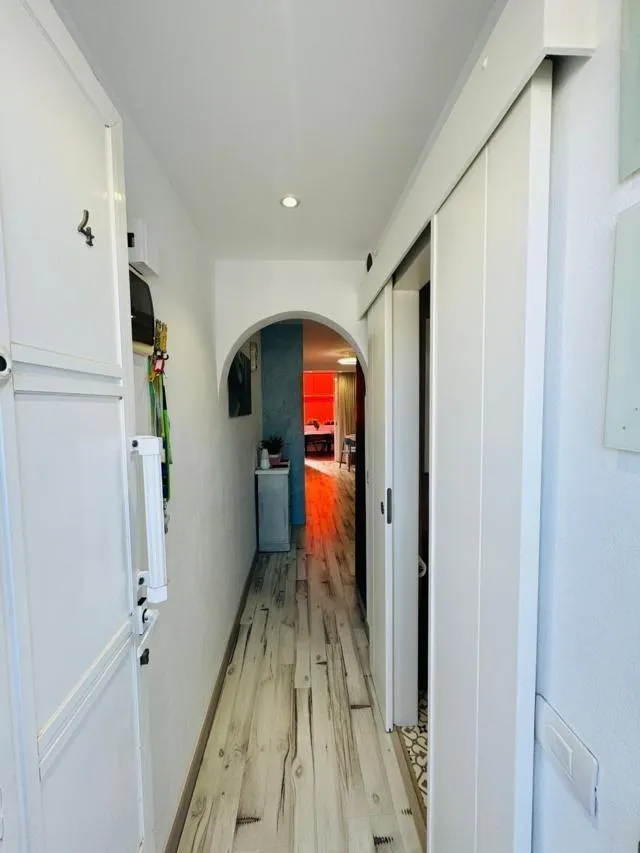 Tenbel. Piso 1 habitación 20 m2 terraza reformado  en urbanizacion cerrada con piscina — 7