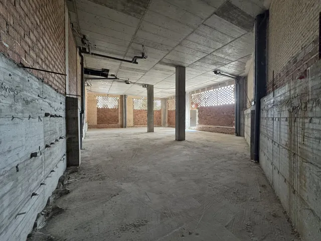 Local comercial 220m² en venta - Marbella — 9