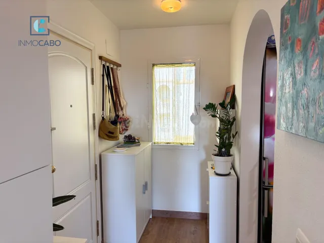 Vivienda de dos dormitorios con terraza acristalada y solári - foto 5