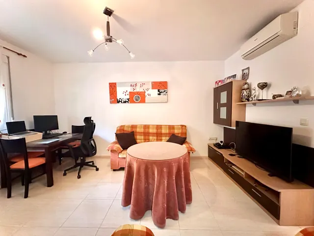 Precioso piso en Churriana de la Vega — 9