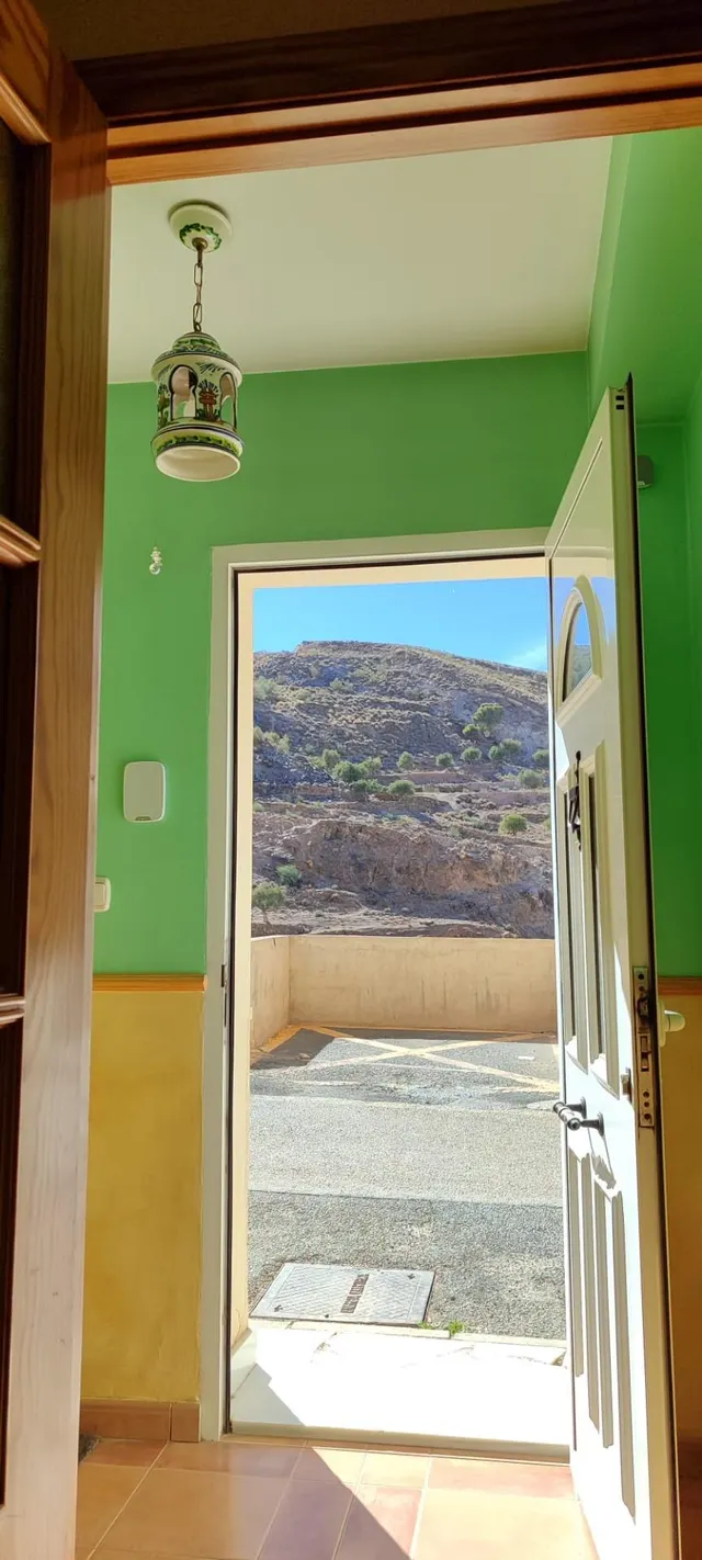 CASA FAMILIAR EN MACAEL ( ALMERÍA ) DE 4 habitaciones Y GARAJE. — 2