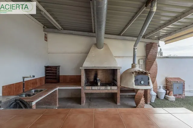 Casa Rural en funcionamiento en Caparacena — 38