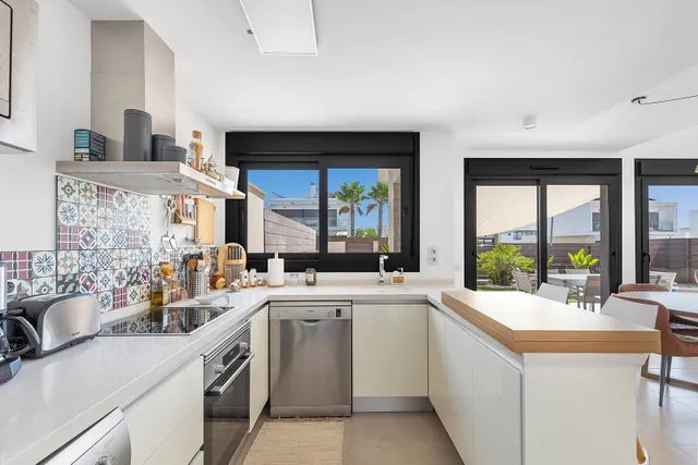 Villa 3 habitaciones 105m² en venta - Desamparados-Hurchillo-Torremendo — 18