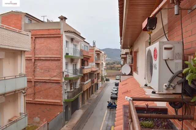 ¡Ven a visitar y te vas a enamorar! Piso en Mas Mates - Roses — 25