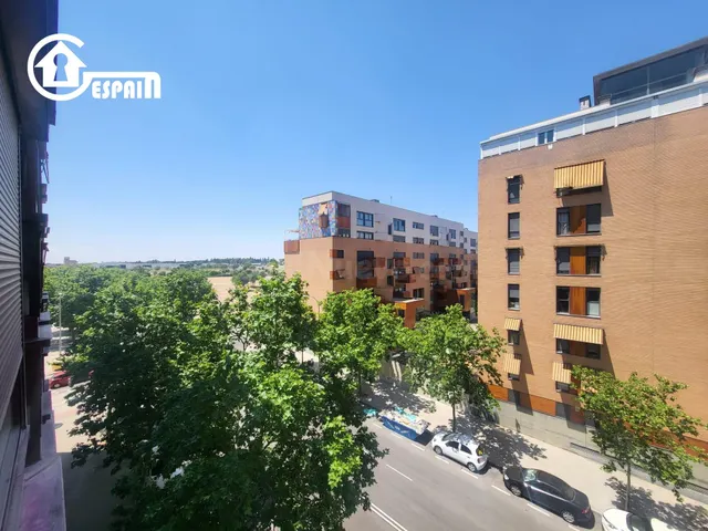 GESPAIN OFRECE PISO EN VENTA EN PAU DE CARABANCHEL. - foto 4