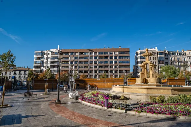 FUENTE DE LAS BATALLAS-PISO DE 197m2 EN EDIFICIO ZAIDA — 10