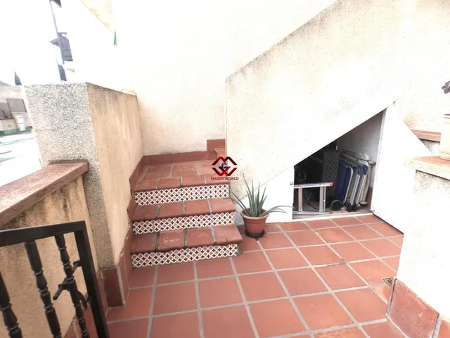Espectacular atico con parking y trastero en residencial privado — 25