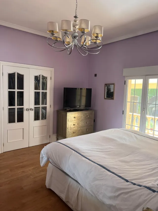 Impresionante chalet con casa invitados y cuadra privada más piscina — 3