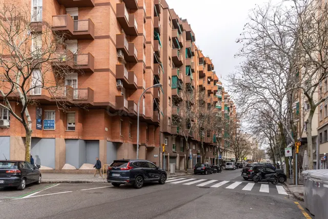 Parking de moto 6m² en alquiler - Sant Andreu de Palomar - foto 5