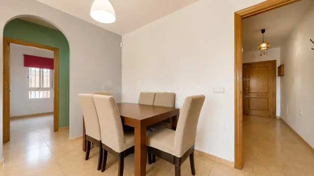 Amplio y Luminoso Piso en Puebla de Vícar - €179,900 - foto 5