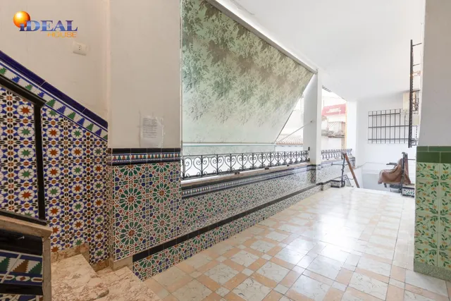 Edificio en venta completo junto a Gran Vía- Bajo Albaicín — 5