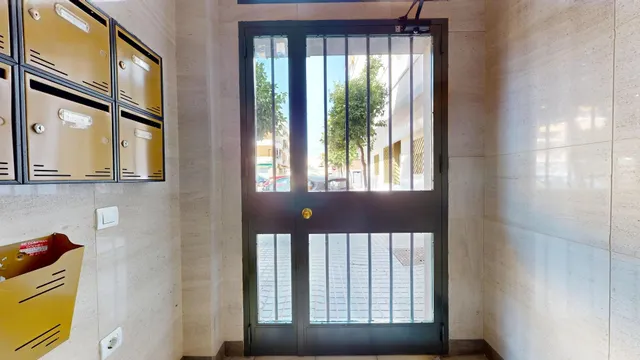 Encantador Piso en zona Fuente de la Salud — 31
