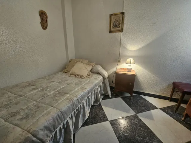 VIVIENDA EN LA CARRETERA PRINCIPAL DE ALCOLEA — 30