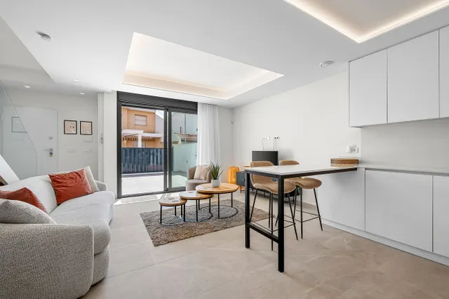 Casa 3 habitaciones en venta - Zona Pueblo — 15