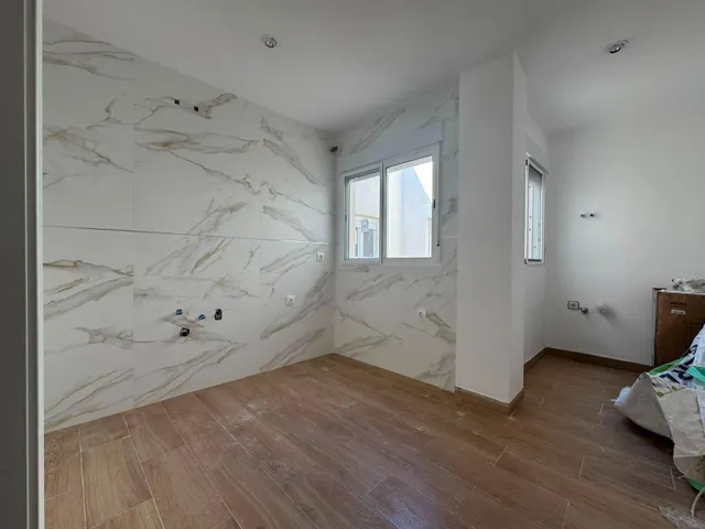 Piso en san roque reformado de tres dormitorios, cuarto de baño, garaje y trastero. — 3