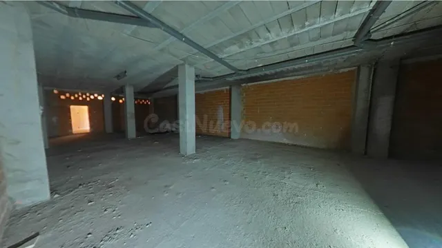 Comercial en venta en CARDENAL BENLLOCH (Valencia) - foto 3