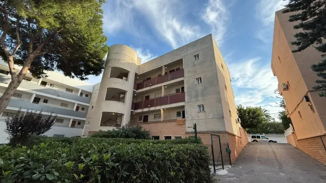 Bonito ESTUDIO, cómodo y luminoso a tan solo 350 metros del mar, en la playa de  Mil Palmeras — 22