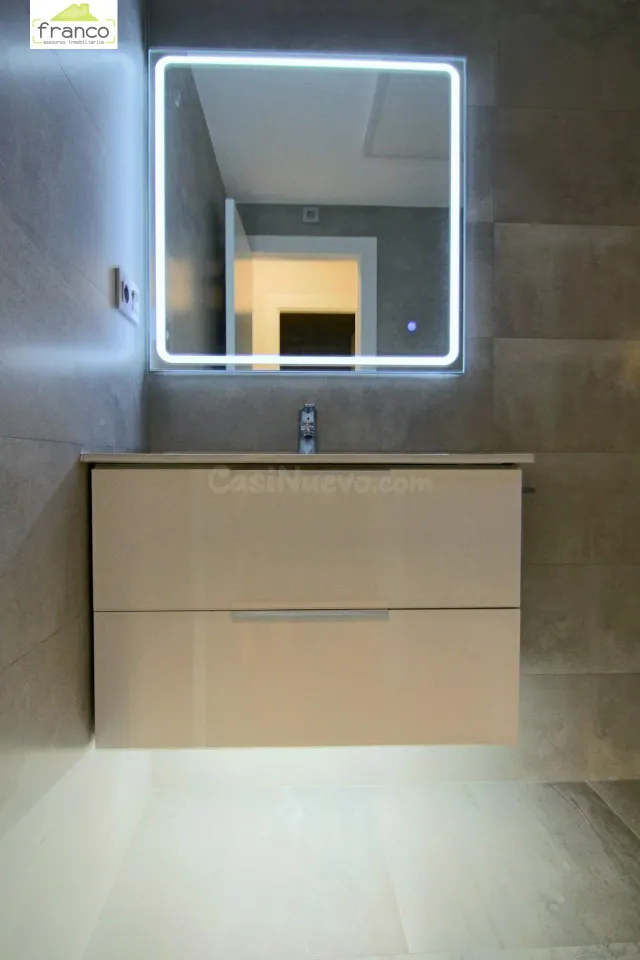 APARTAMENTO JUNTO A PLAZA CIRCULAR Y ABENARABI — 7