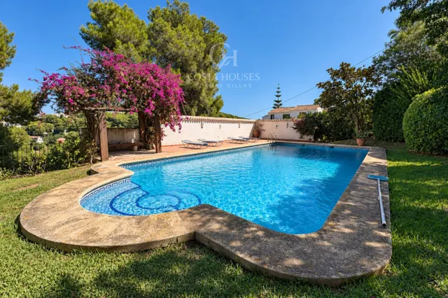 VILLA JARDI · DOBLE PARCELA, JARDINES MADUROS Y VISTAS AL MONTGÓ EN EL TOSALET JÁVEA — 26