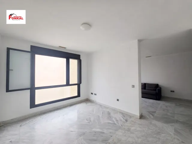 Moderno piso en el centro de jerez — 44