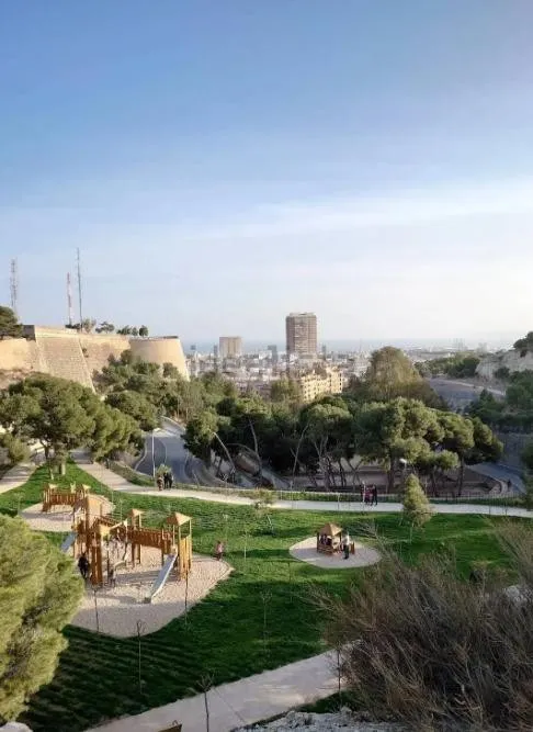 Hermoso piso Alicante Centro — 2