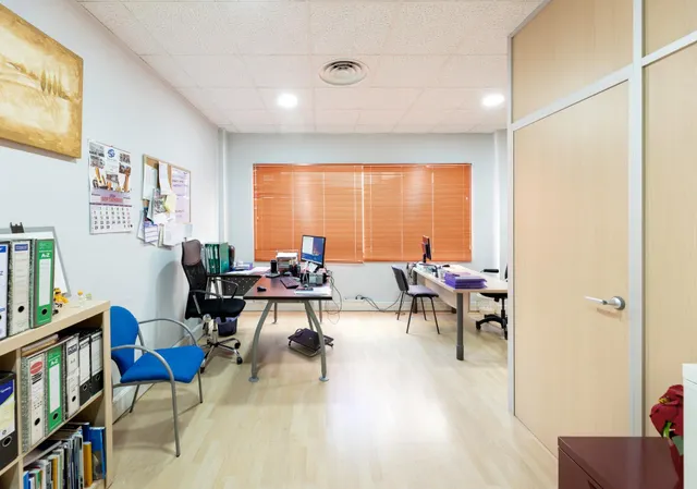 OFICINA EN EL CENTRO DE EMPRESAS GRANADA — 18